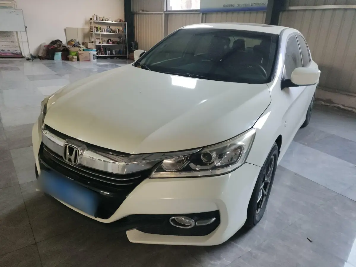 2016 Honda Accord 2.0L 155HP L4 CVT