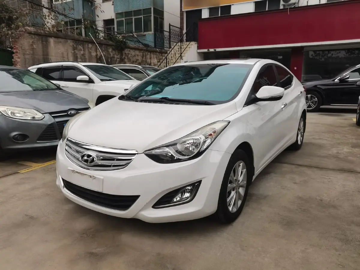 2013 Hyundai Elantra 1.6L 128HP L4 6AT