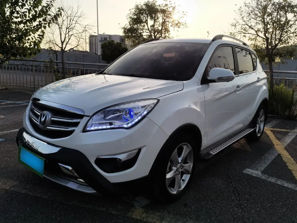 2016 ChangAn CS35 1.6L 125HP L4 4AT