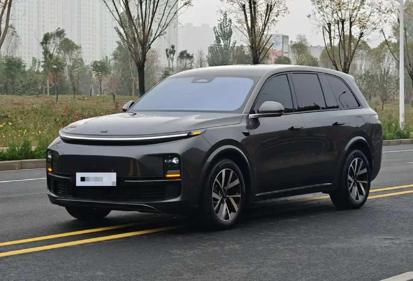 2023 Li L8 Range Extended 154HP REEV 40.9KWH