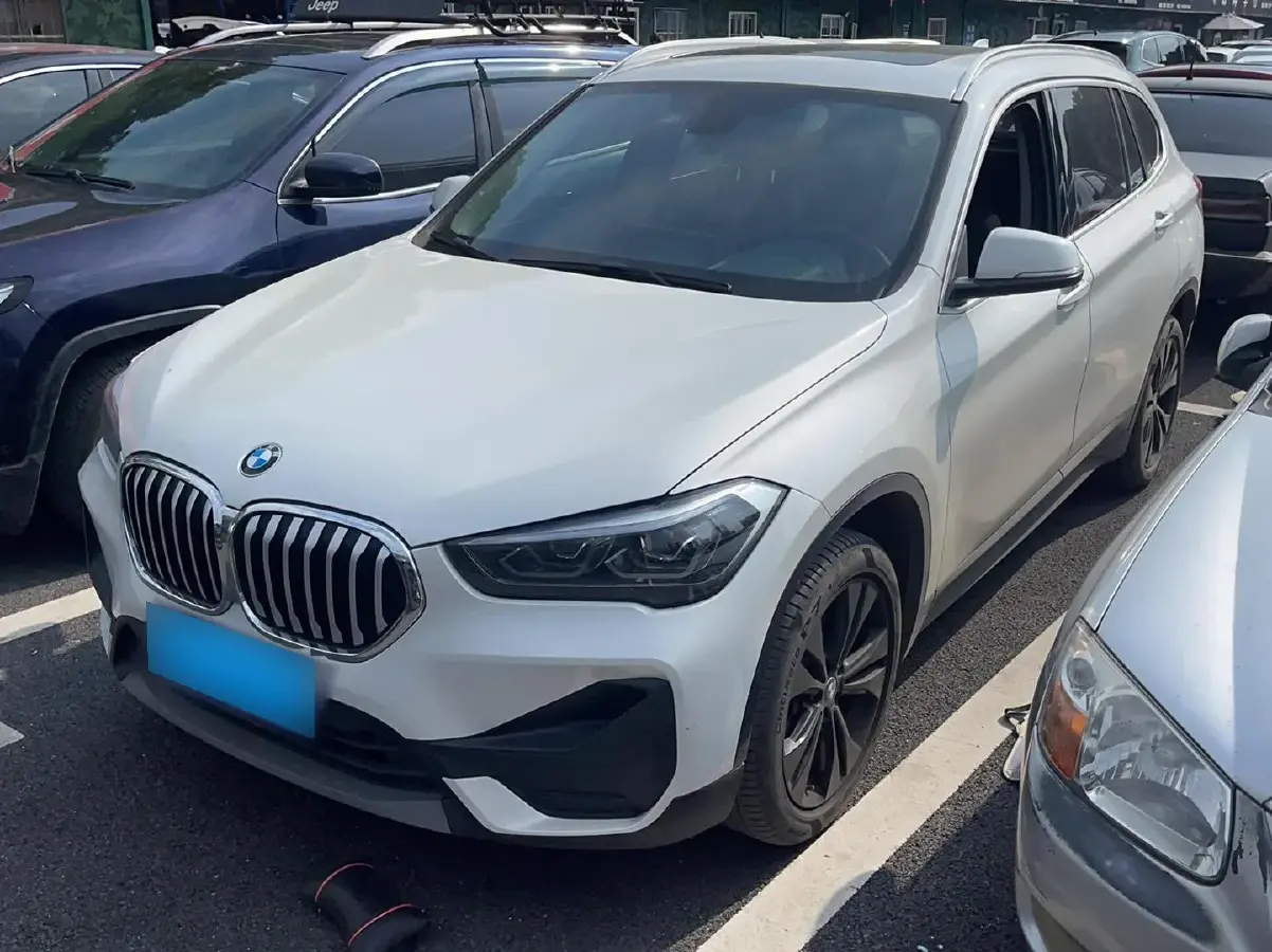 2022 BMW X1 1.5T 140HP L3 7DCT