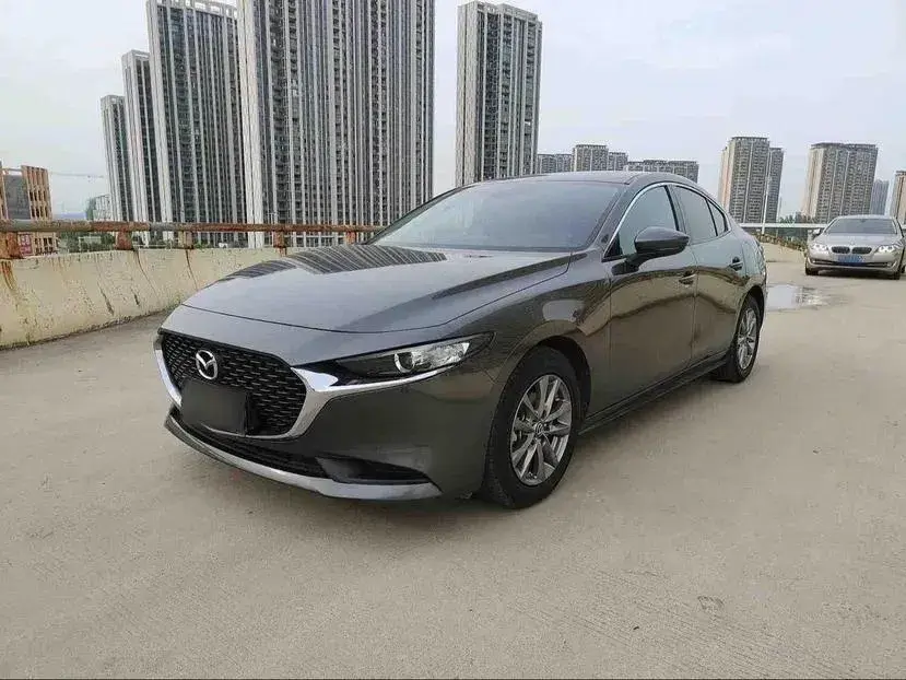2020 Mazda 3 Axela 1.5L 117HP L4 6AT