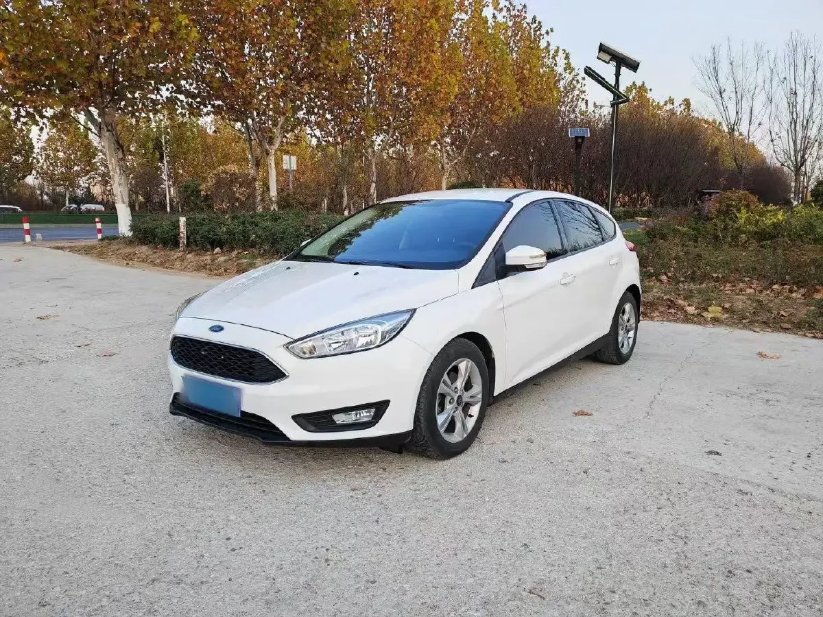 2017 Ford Focus 1.6L 125HP L4 6DCT