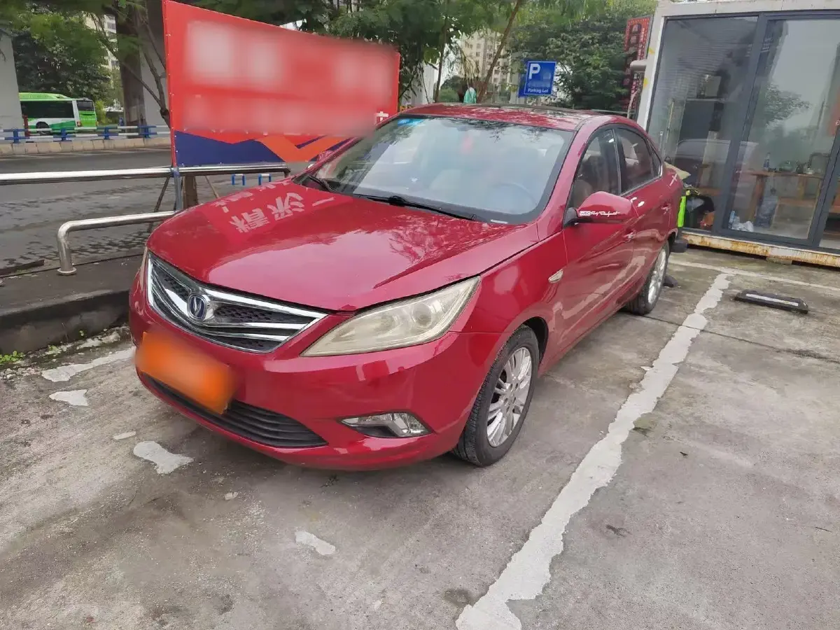 2012 ChangAn Eado 1.6L 125HP L4 5MT
