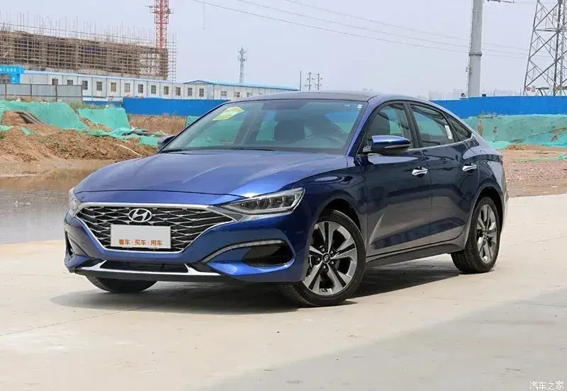 2019 Hyundai La Festa 1.6T 190HP L4 7DCT