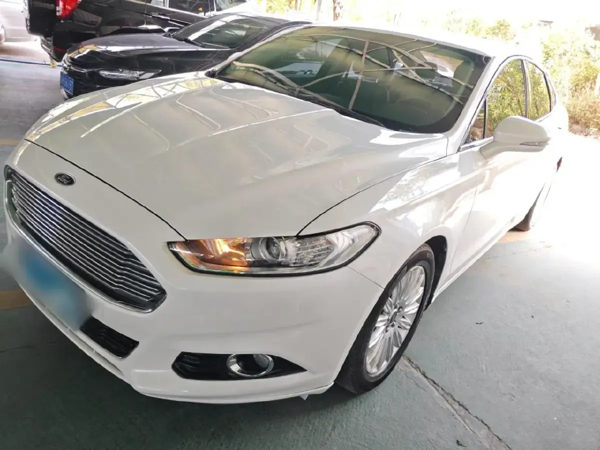 2013 Ford Mondeo 2.0T 203HP L4 6AT