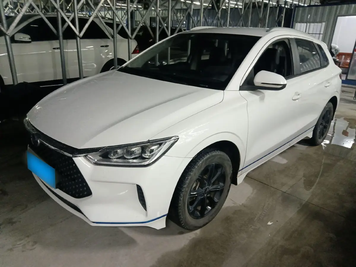 2019 BYD e2 BEV 35.2KWH