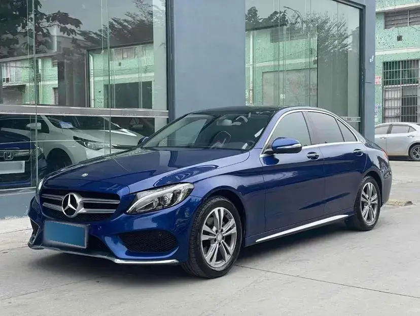 2016 Mercedes-Benz C Class 2.0T 184HP L4 7AT