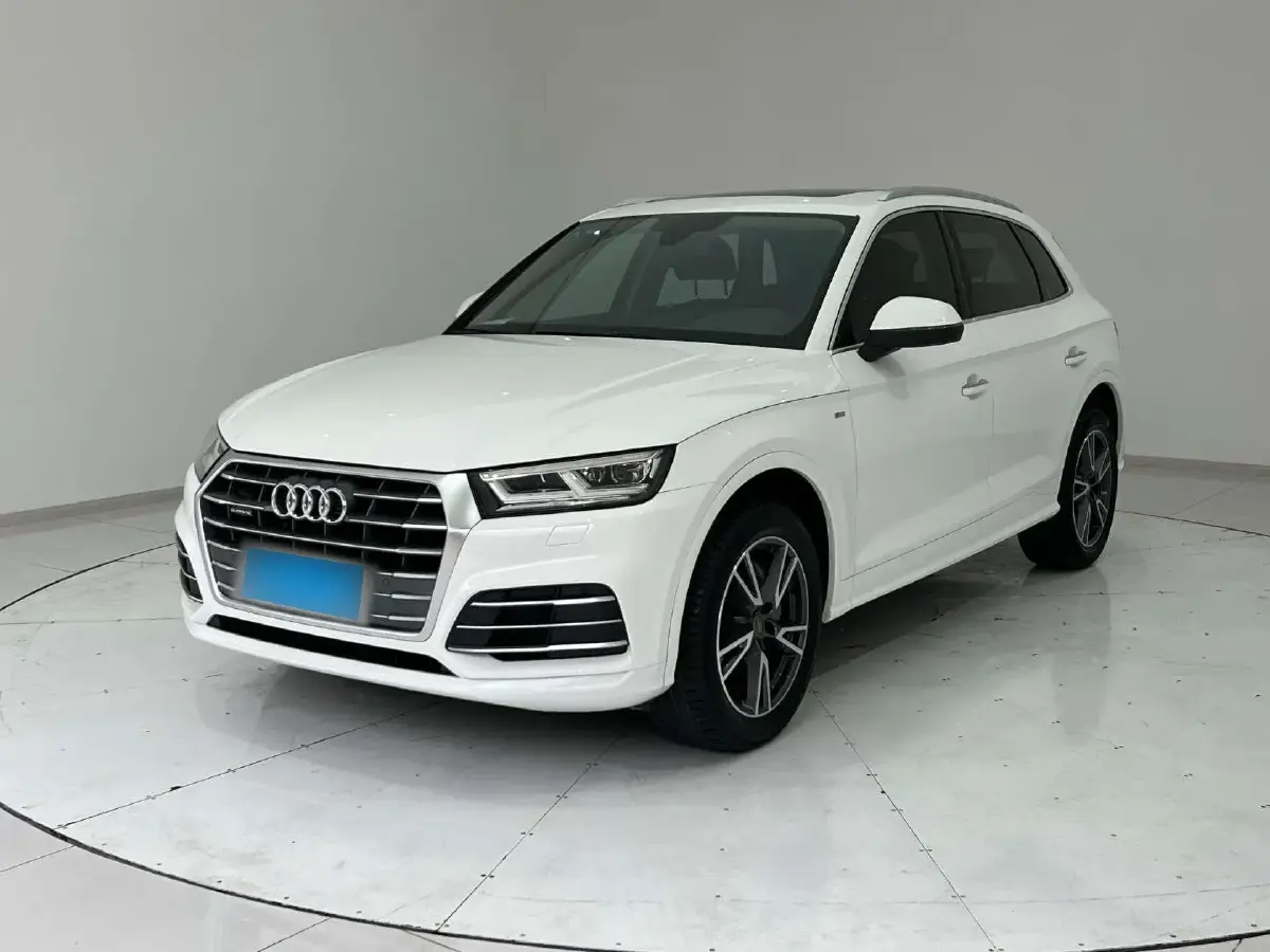 2018 Audi Q5L 2.0T 190HP L4 7DCT