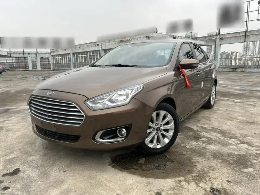 2015 Ford Escort 1.5L 113HP L4 6AT