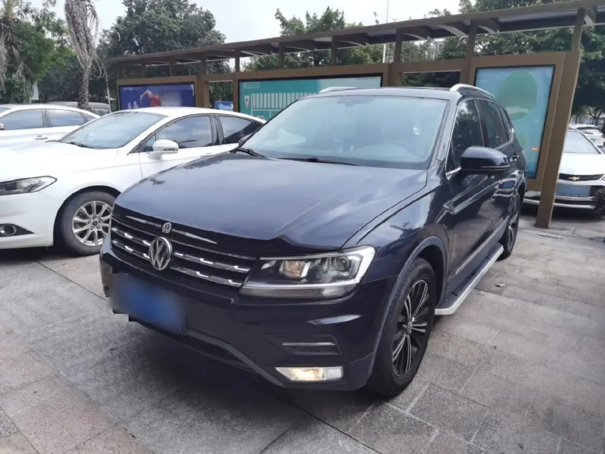 2019 Volkswagen Tiguan L 2.0T 186HP L4 7DCT
