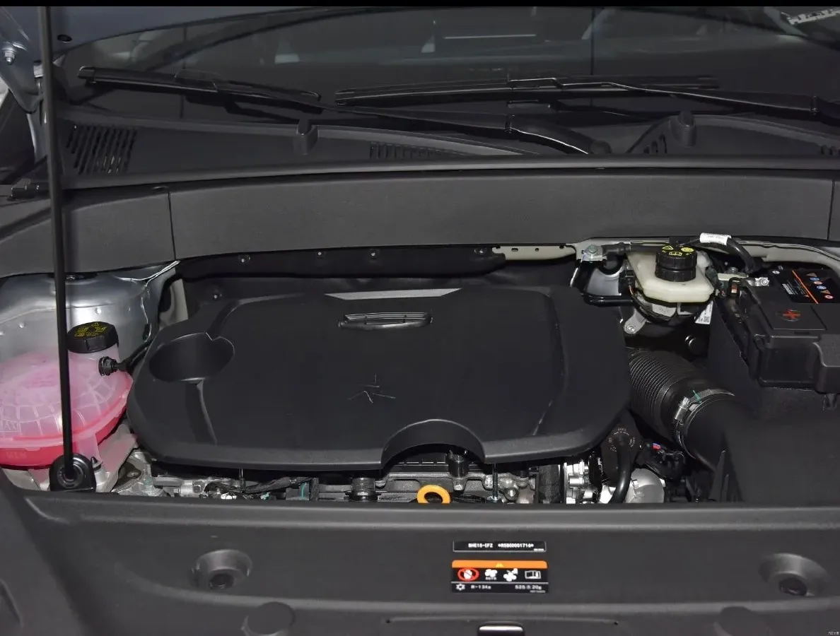 2024 Geely Azkarra 1.5T 181HP L4 7DCT,autocango,china used car exporter,china ev exporter,chinese used car exporter,chinese used ev exporter