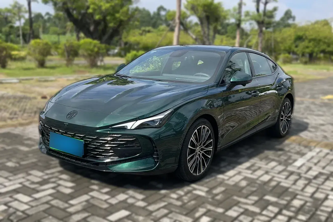 2023 MG 7 2.0T 261HP L4 9AT