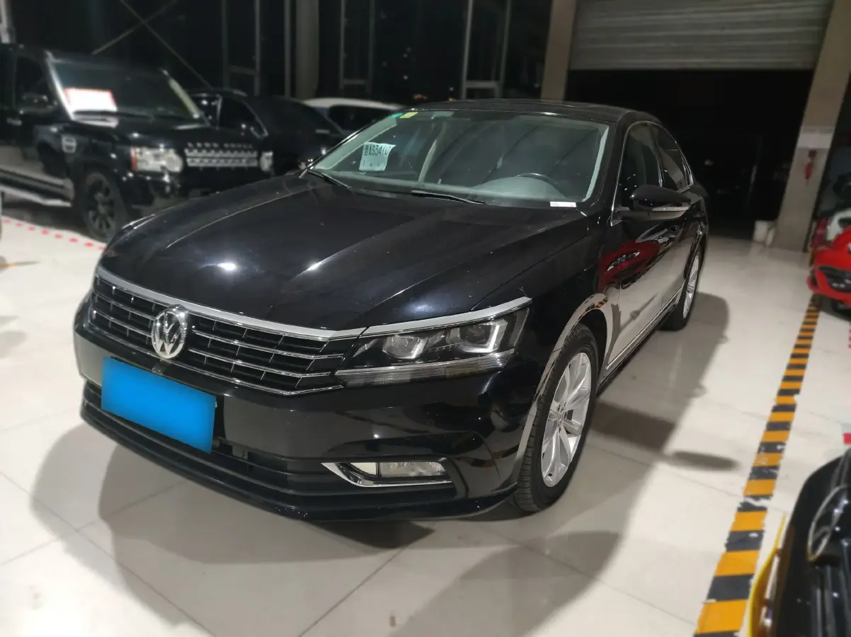 2017 Volkswagen Passat 1.8T 180HP L4 7DCT