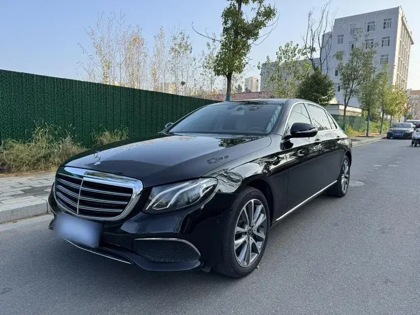 2016 Mercedes-Benz E Class 2.0T 184HP L4 9AT
