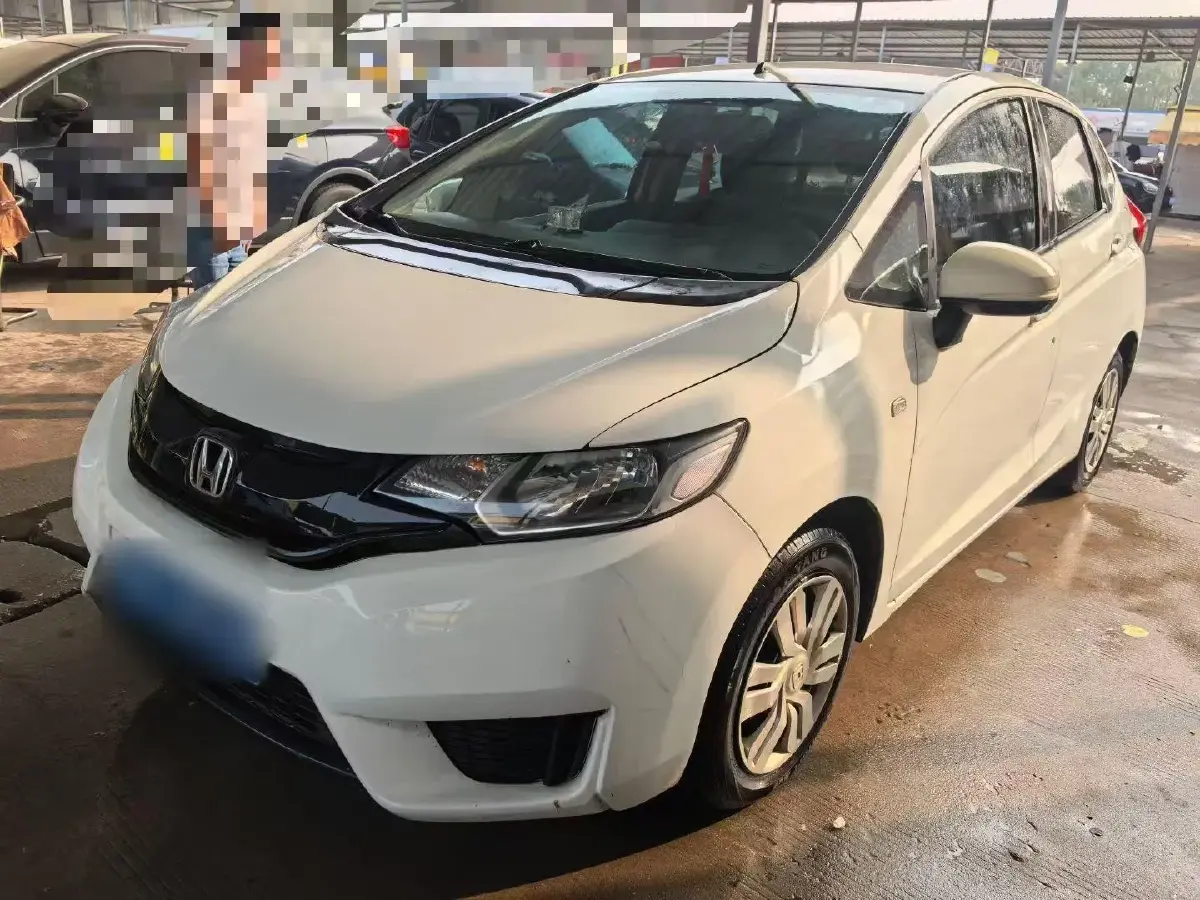 2016 Honda Fit 1.5L 131HP L4 CVT