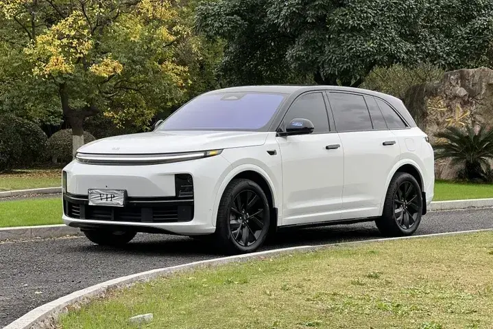 2023 Li L7 Range Extended 154HP REEV 40.9KWH