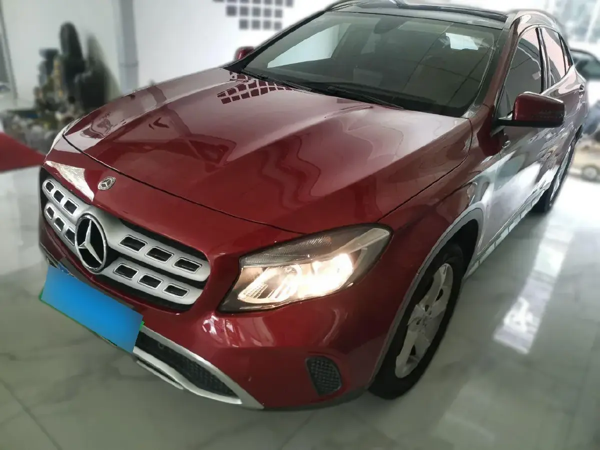 2017 Mercedes-Benz GLA Class 1.6T 156HP L4 7DCT