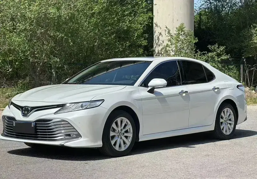 2019 Toyota Camry 2.0L 178HP L4 CVT