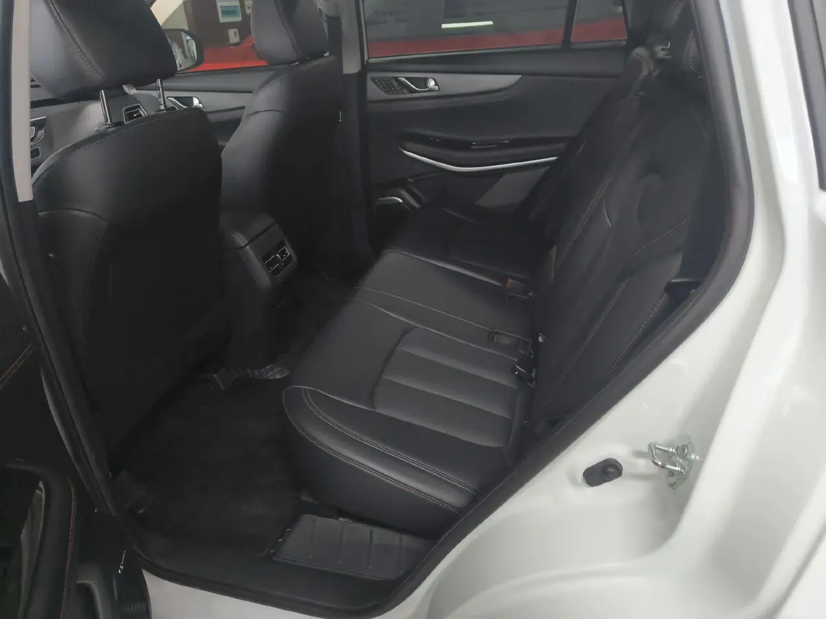 2021 ChangAn CS75 1.5T 178HP L4 6MT,autocango,china used car exporter,china ev exporter,chinese used car exporter,chinese used ev exporter