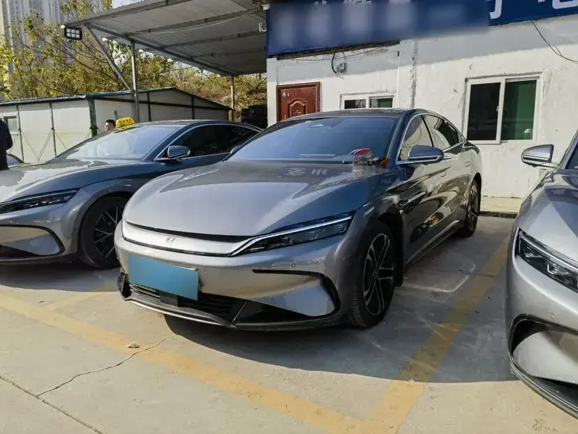 2024 BYD Han BEV 72KWH