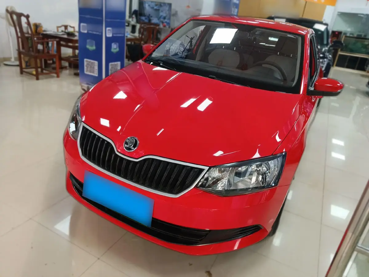 2017 Skoda Fabia 1.4L 90HP L4 6AT