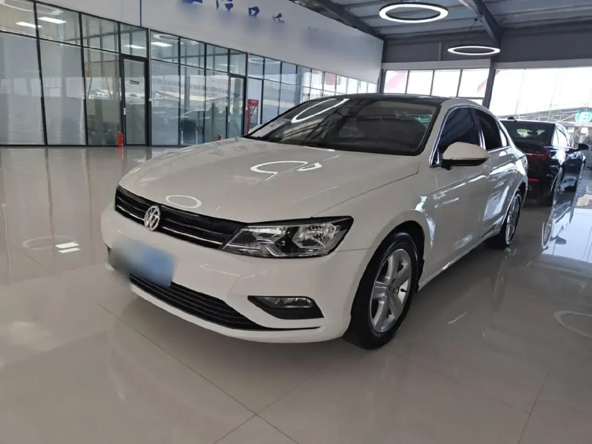 2018 Volkswagen Lamando 1.4T 131HP L4 7DCT