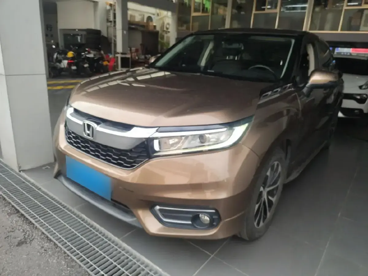 2017 Honda Avancier 1.5T 193HP L4 CVT