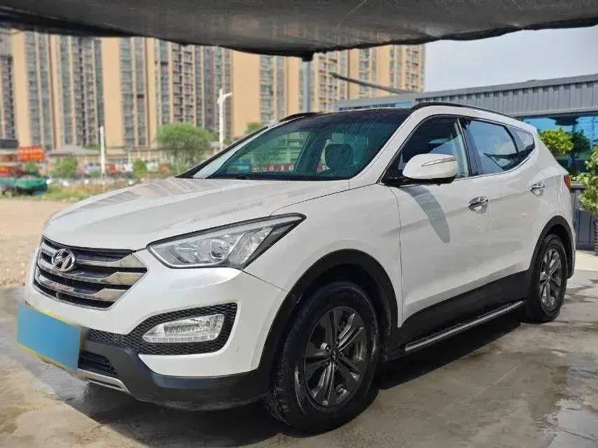 2013 Hyundai Santafe 2.4L 189HP L4 6AT