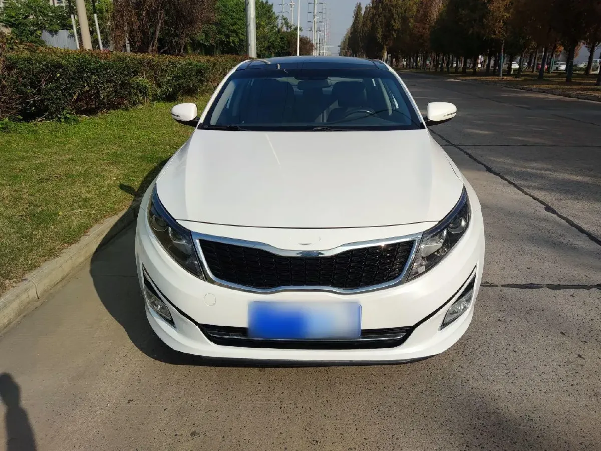 2014 Kia K5 2.0L 162HP L4 6AT,autocango,china used car exporter,china ev exporter,chinese used car exporter,chinese used ev exporter
