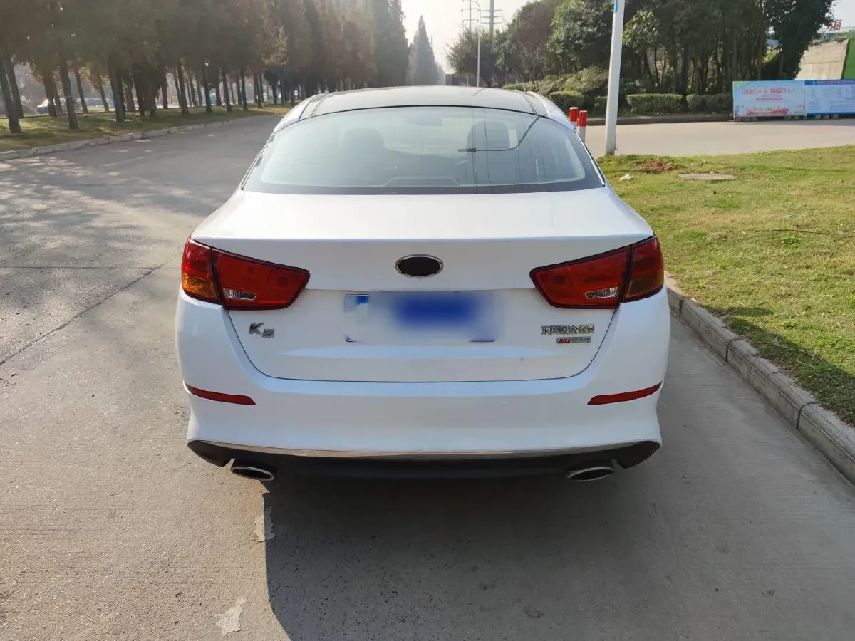 2014 Kia K5 2.0L 162HP L4 6AT,autocango,china used car exporter,china ev exporter,chinese used car exporter,chinese used ev exporter