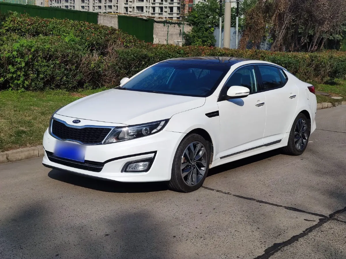 2014 Kia K5 2.0L 162HP L4 6AT,autocango,china used car exporter,china ev exporter,chinese used car exporter,chinese used ev exporter