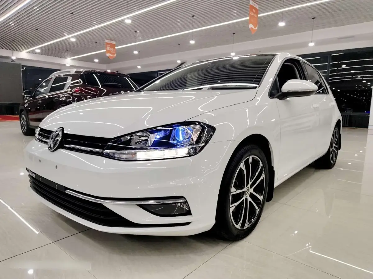2020 Volkswagen Golf 1.4T 150HP L4 7DCT
