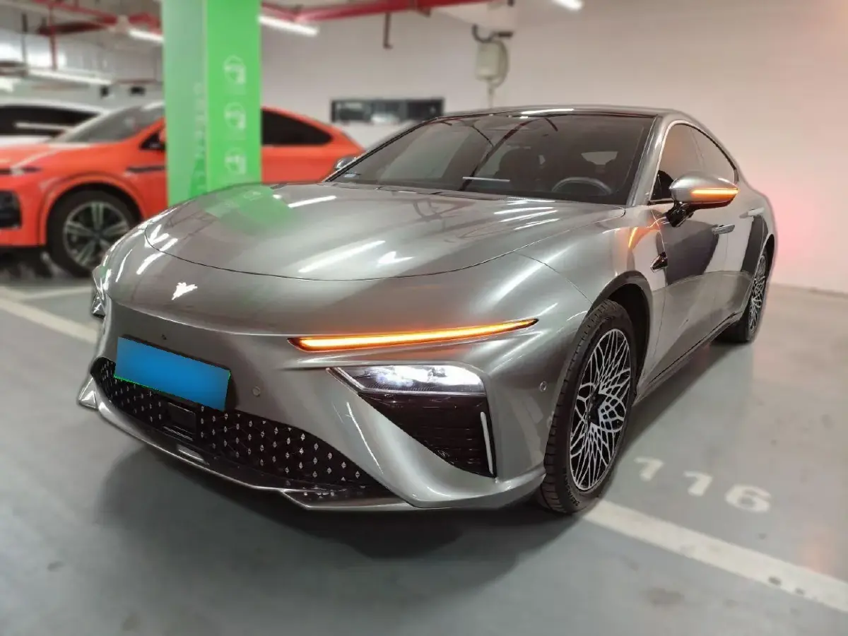 2022 Neta S Range Extended 231HP REEV 43.88KWH