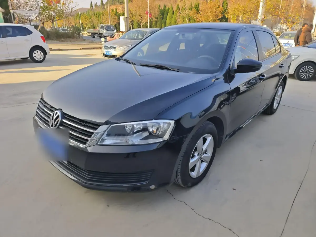 2013 Volkswagen Lavida 1.6L 110HP L4 5MT