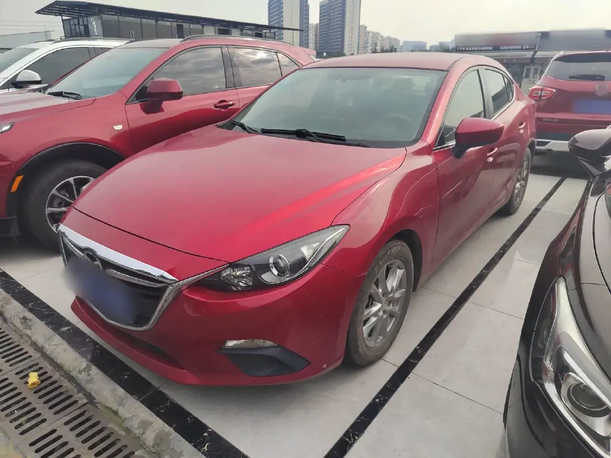 2014 Mazda 3 Axela 1.5L 117HP L4 6AT