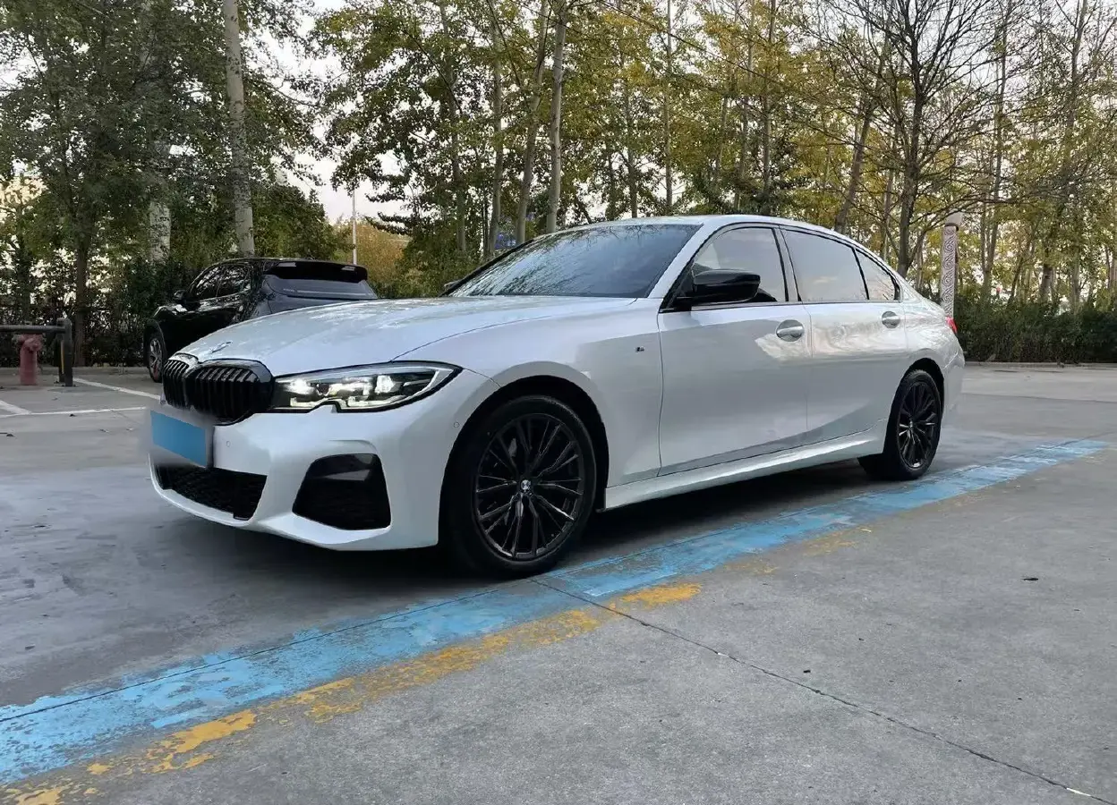 2020 BMW 3 Series 2.0T 184HP L4 8AT