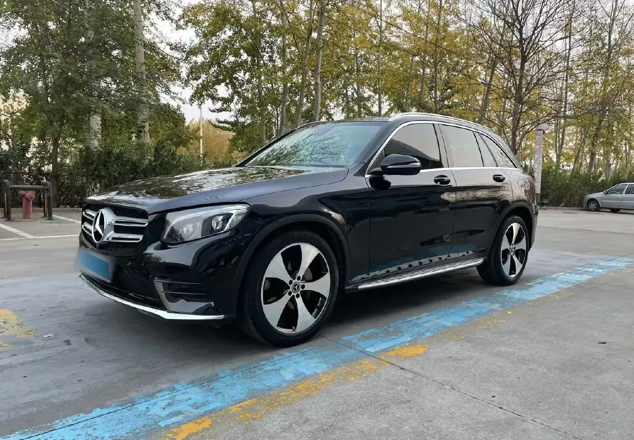 2018 Mercedes-Benz GLC Class 2.0T 245HP L4 9AT