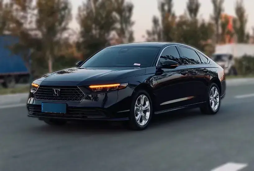 2023 Honda Accord 1.5T 192HP L4 CVT