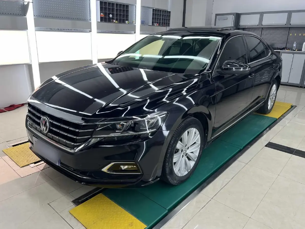 2020 Volkswagen Passat 2.0T 186HP L4 7DCT