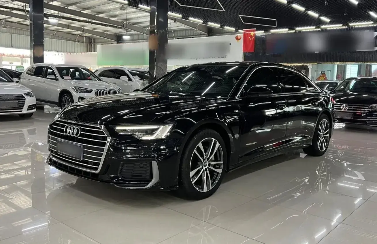 2021 Audi A6L 2.0T 190HP L4 7DCT