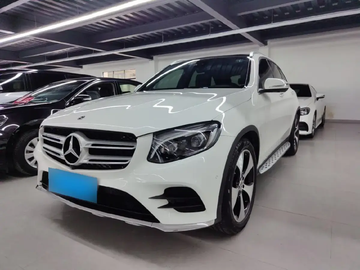 2018 Mercedes-Benz GLC Class 2.0T 245HP L4 9AT
