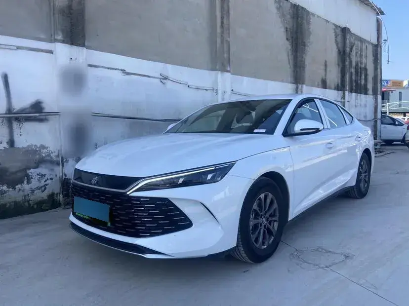 2024 BYD QinL 1.5L 101HP L4 E-CVT PHEV 10.08KWH