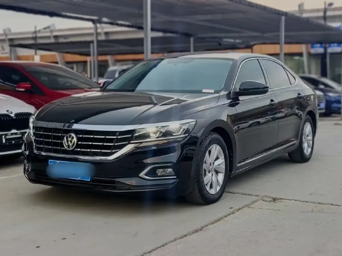 2019 Volkswagen Passat 1.4T 150HP L4 7DCT