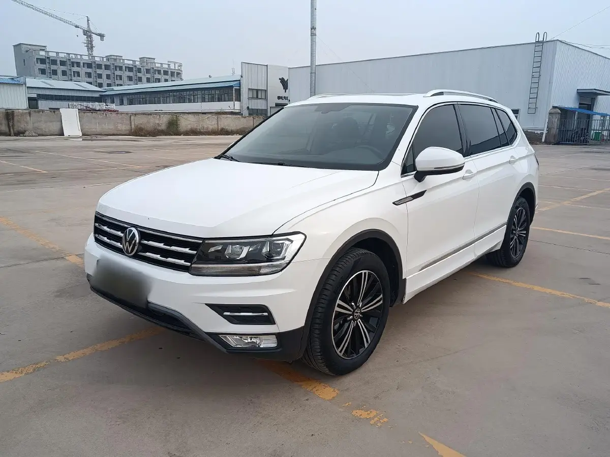 2021 Volkswagen Tiguan L 2.0T 186HP L4 7DCT