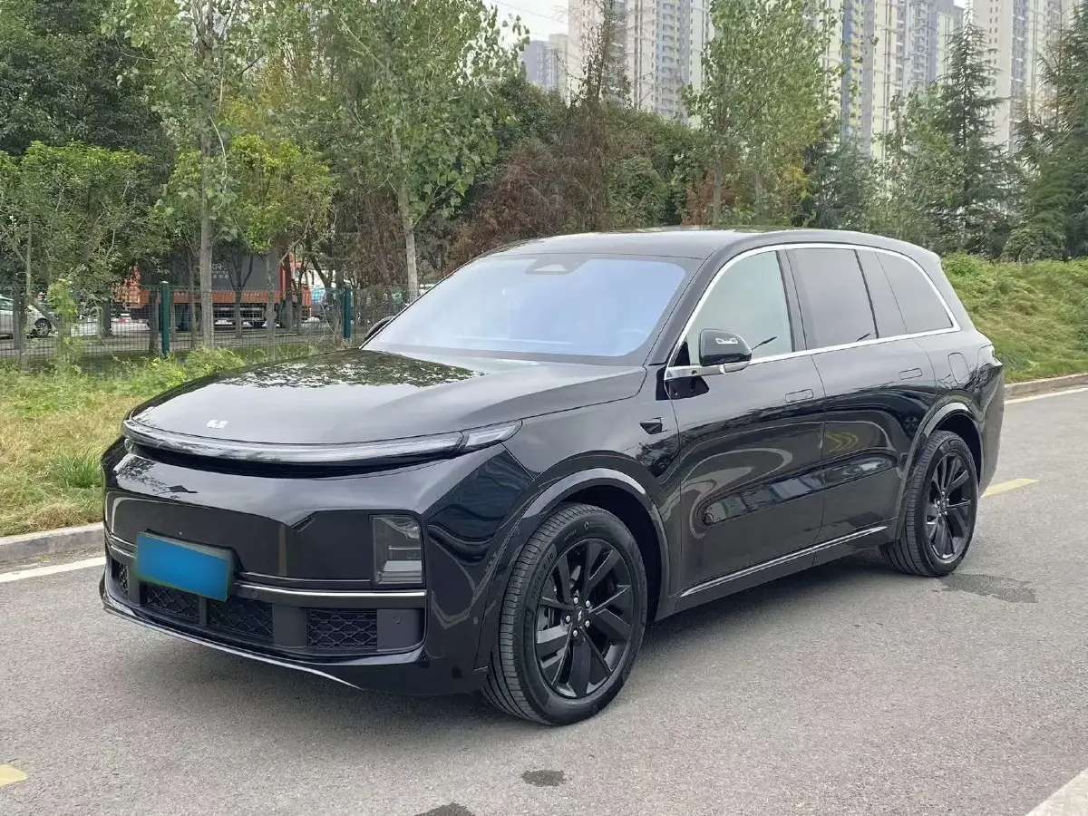 2023 Li L8 Range Extended 154HP REEV 40.9KWH
