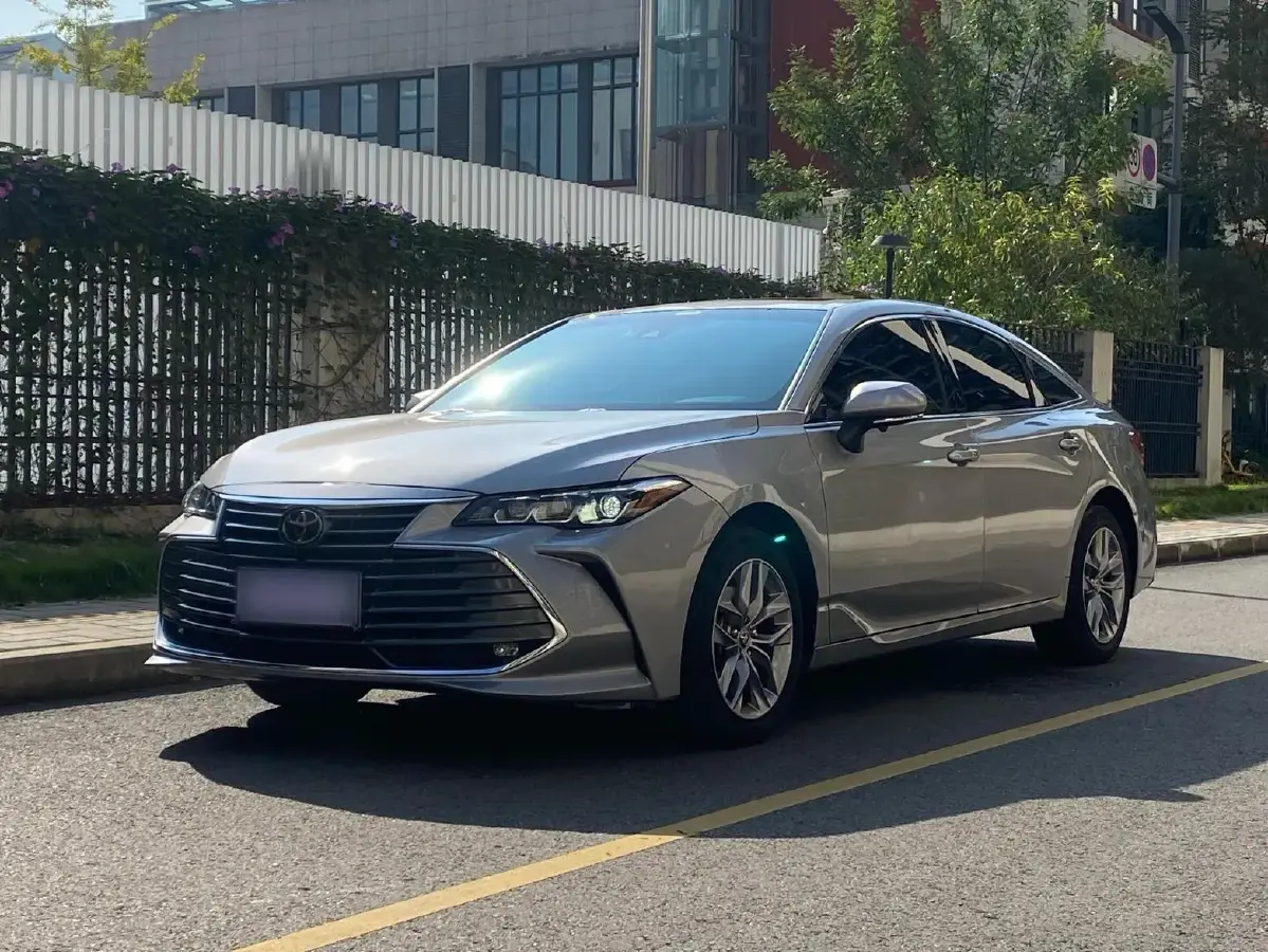 2019 Toyota Avalon 2.0L 178HP L4 CVT
