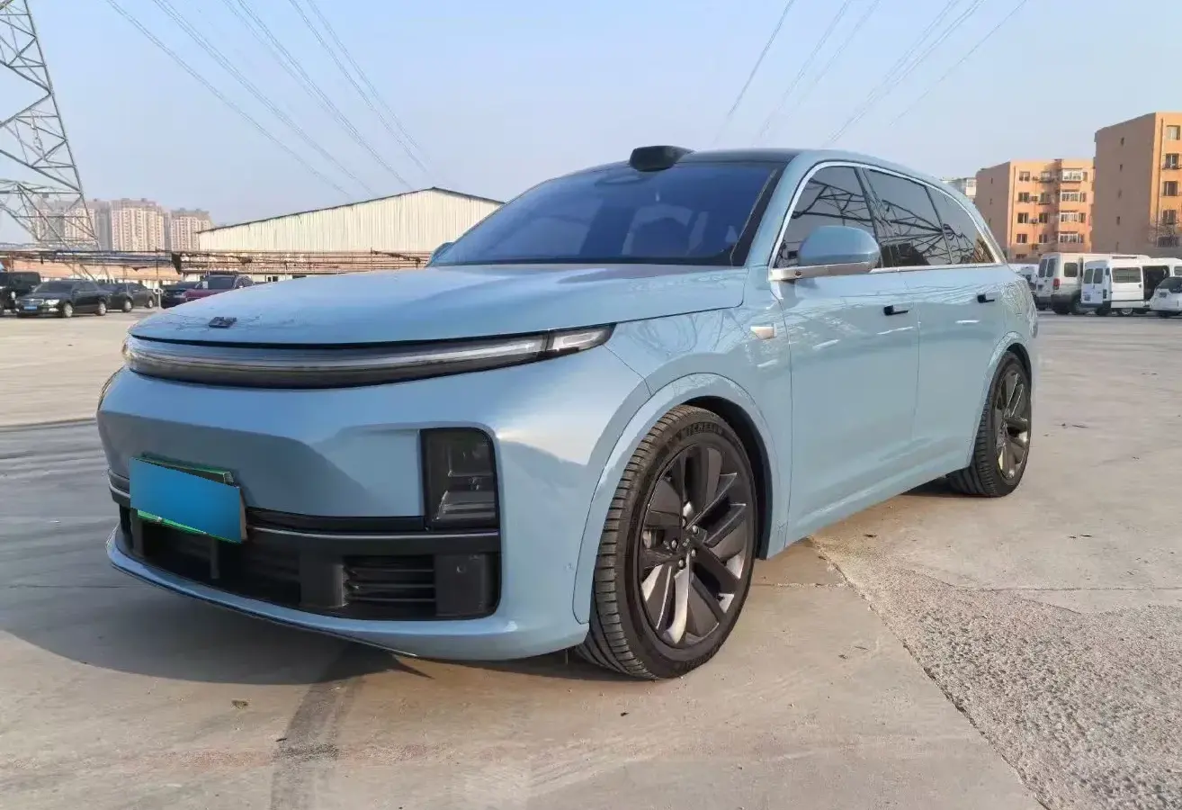 2023 Li L7 Range Extended 154HP REEV 40.9KWH
