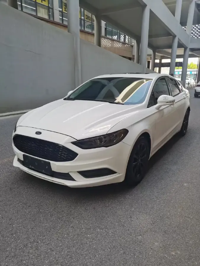 2017 Ford Mondeo 2.0T 204HP L4 6AT
