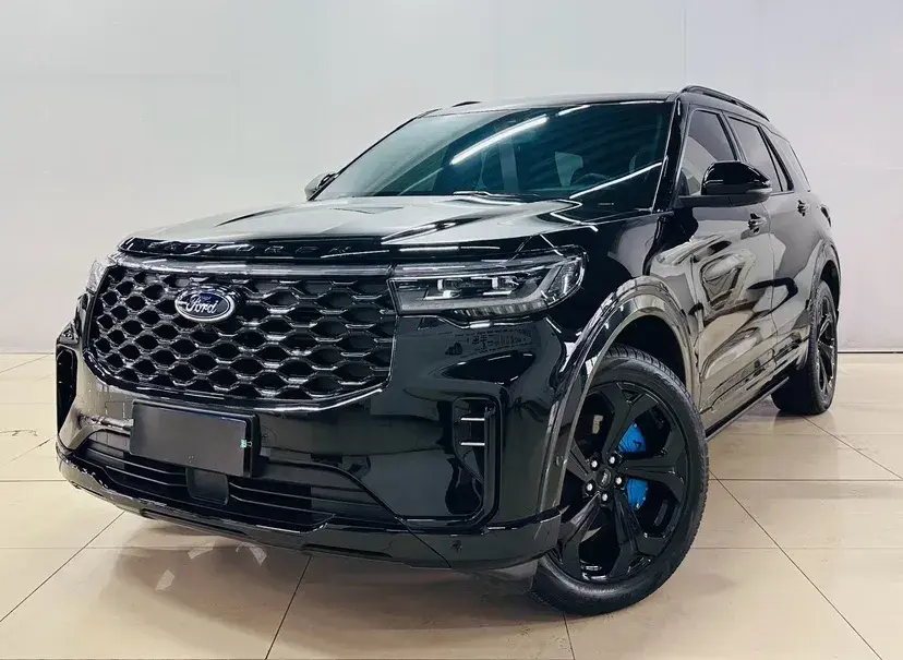 2023 Ford Explorer 2.3T 276HP L4 10AT